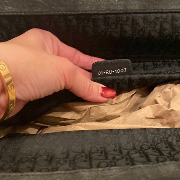 Christian Dior Large Black Pleated Leather Bag - Picture 9 of 9